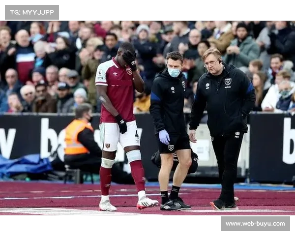 药厂官方：塔普索巴大腿肌肉存在结构性损伤，预计伤缺2至3周